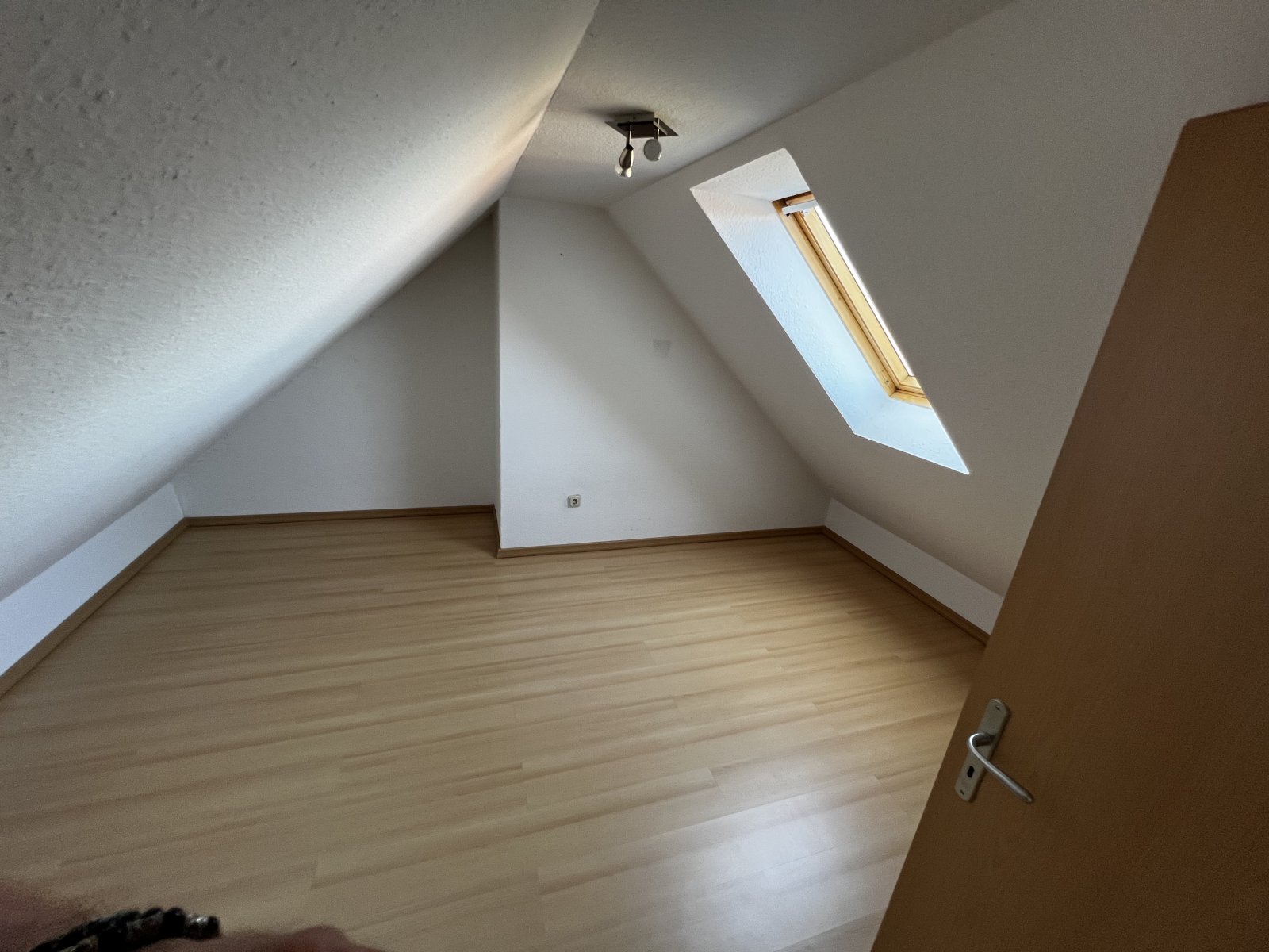 Jeder Raum mit einem Dachfenster