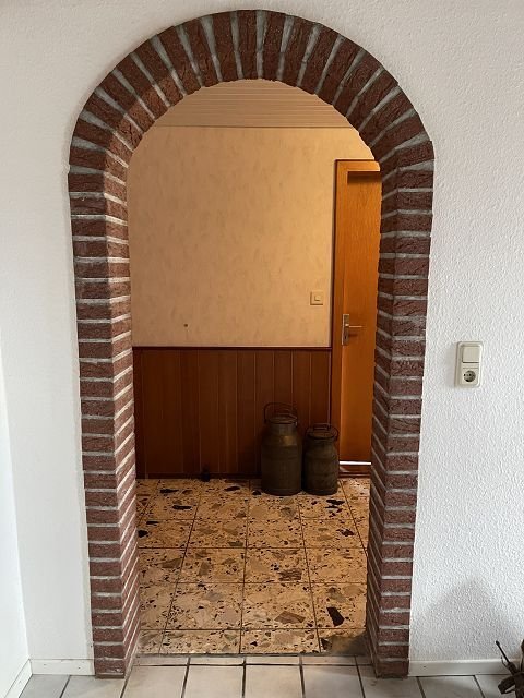 Rundbogen im Hobbyraum