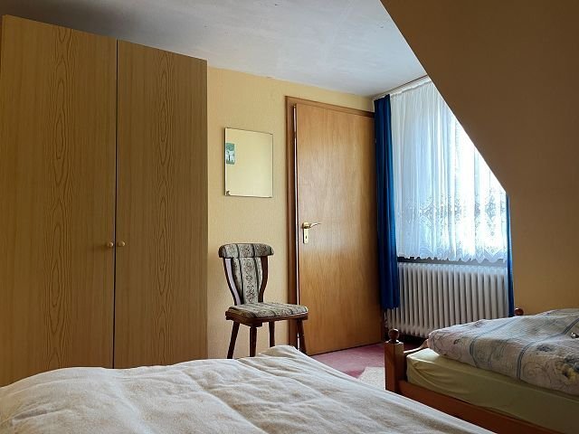 Kinderzimmer mit Dachgaube