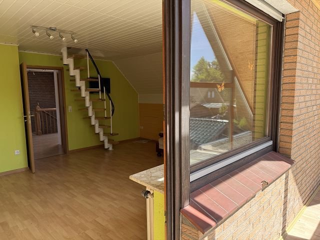 Wohnstudio mit Wendeltreppe zum Dachboden Wohnstudio mit Wendeltreppe zum Dachboden