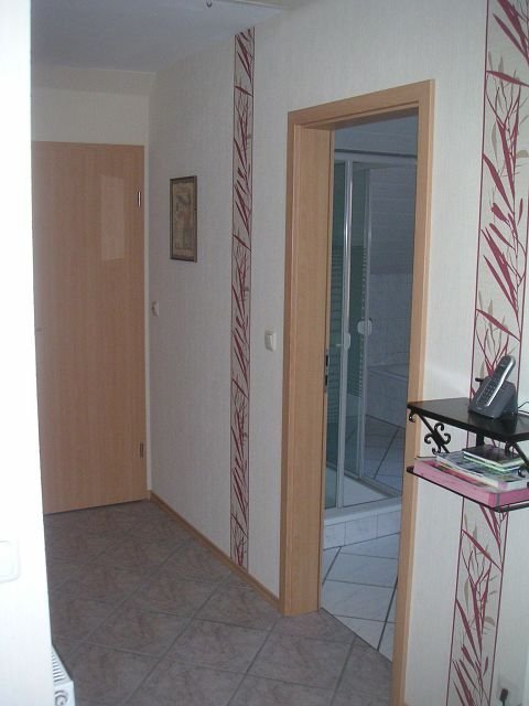 Flur vor der Renovierung Flur vor der Renovierung