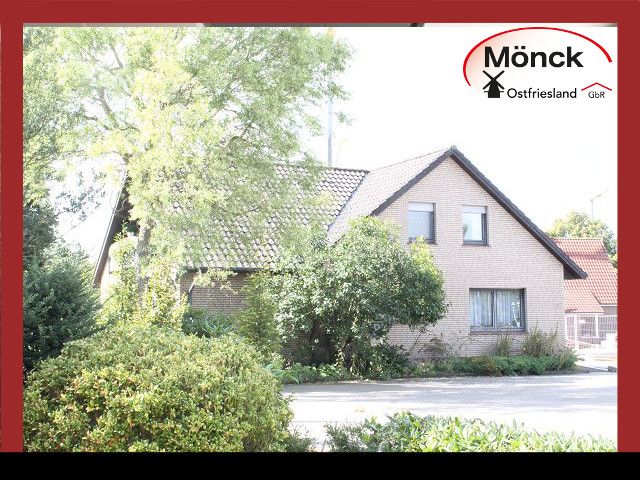 Detern: Zweifamilienhaus am Wohnpark im Gemeindezentrum 